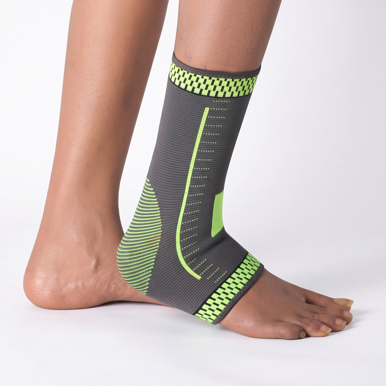 Ankle Support (ACT-1220) – Adjustable Ankle Brace for Stability & Comfort